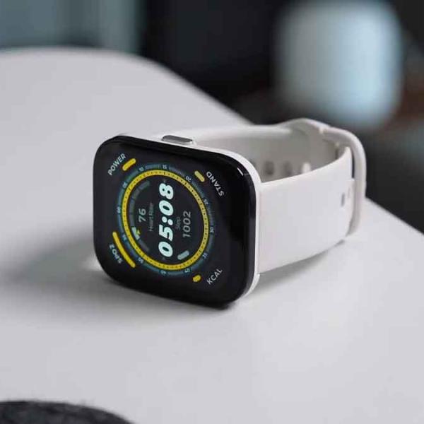 Amazfit Bip 6 AMOLED 1.97” Display, GPS, 5 ATM Smart Watch